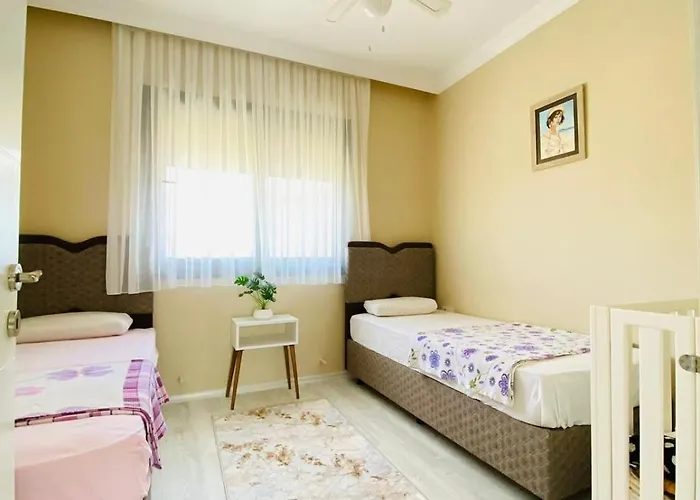 F Celik Villalari Вілла