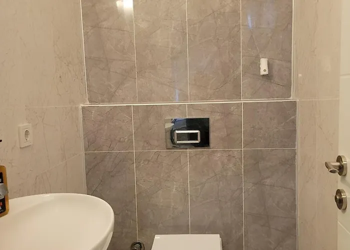 F Celik Villalari Вілла