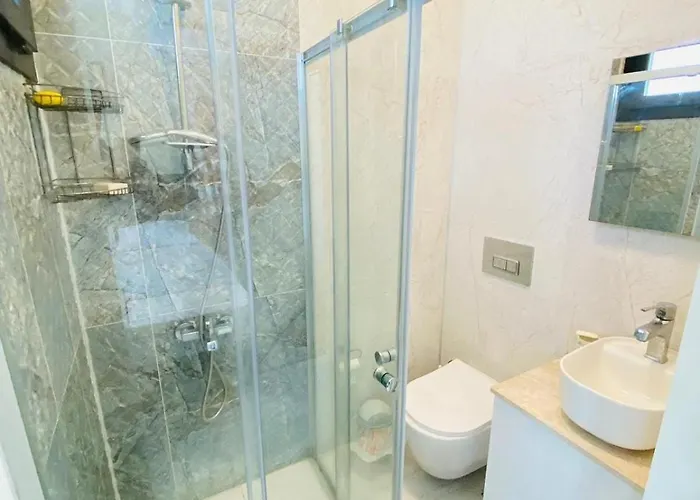 F Celik Villalari Вілла *