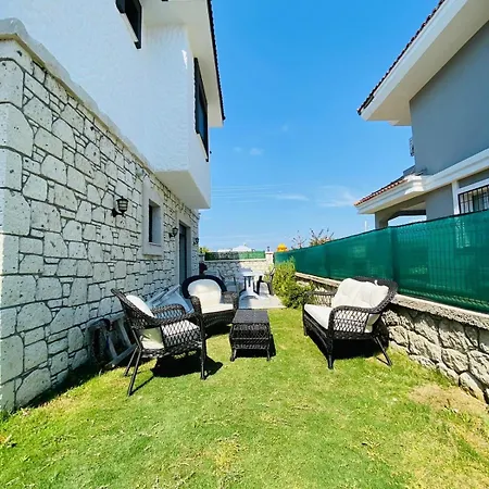 Villa F Celik Villalari Cesme