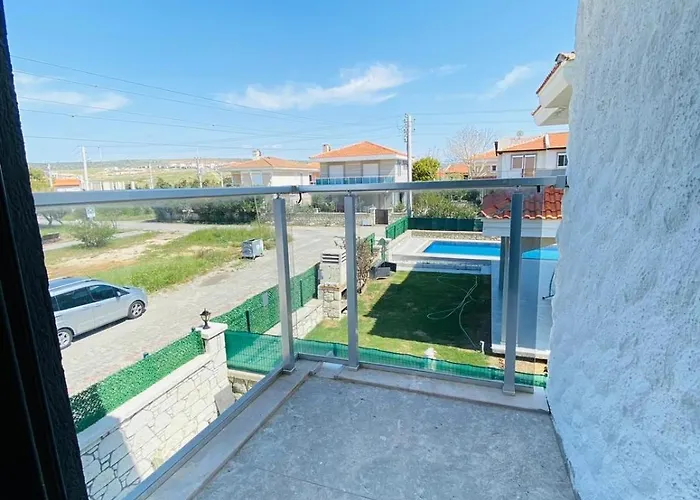 Villa F Celik Villalari Çeşme